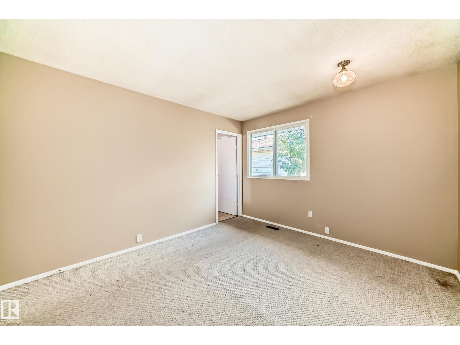 3827 105 St Nw, Edmonton, Alberta  T5K 0Z5 - Photo 24 - E4462473
