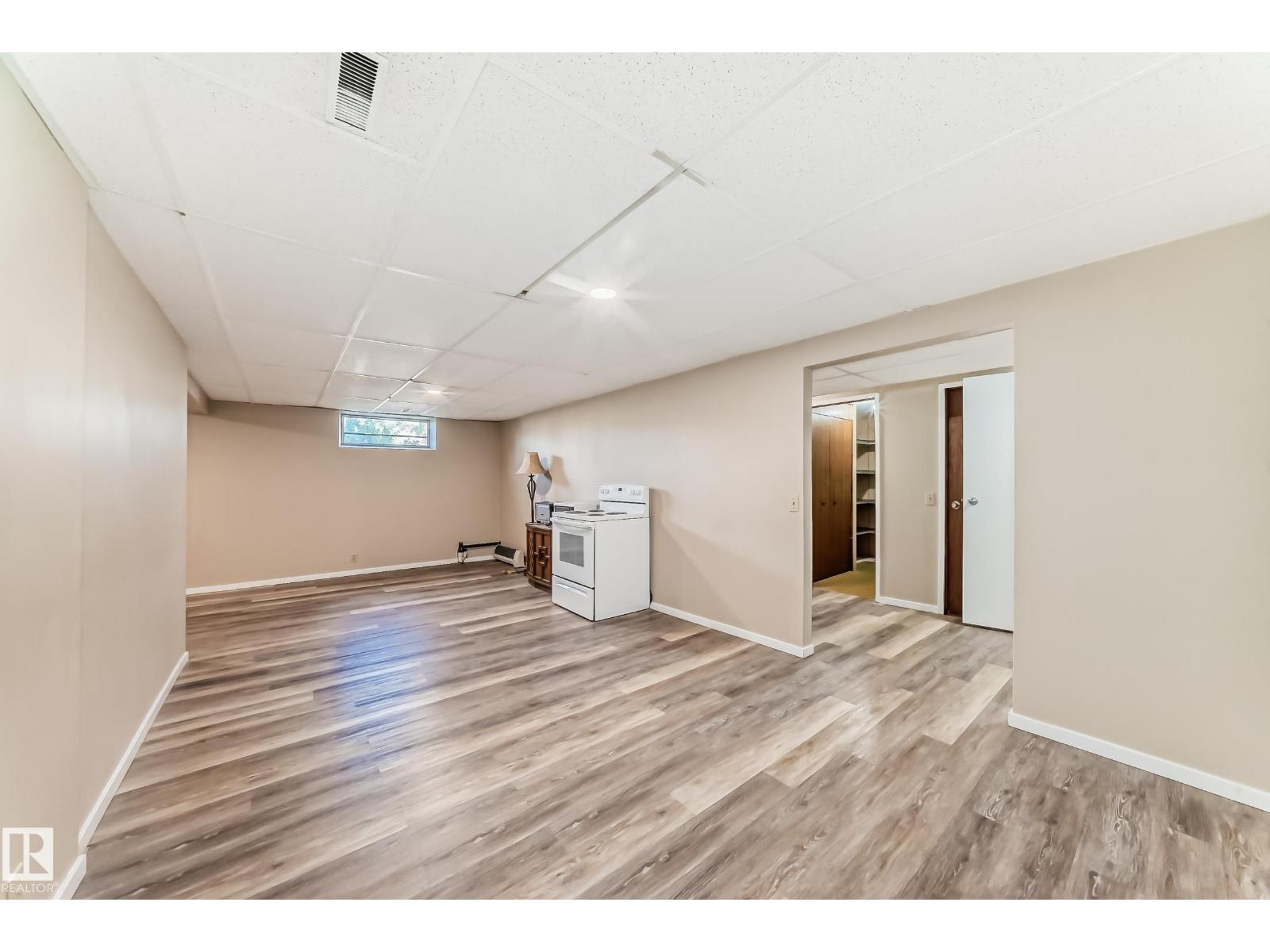 3827 105 St Nw, Edmonton, Alberta  T5K 0Z5 - Photo 36 - E4462473