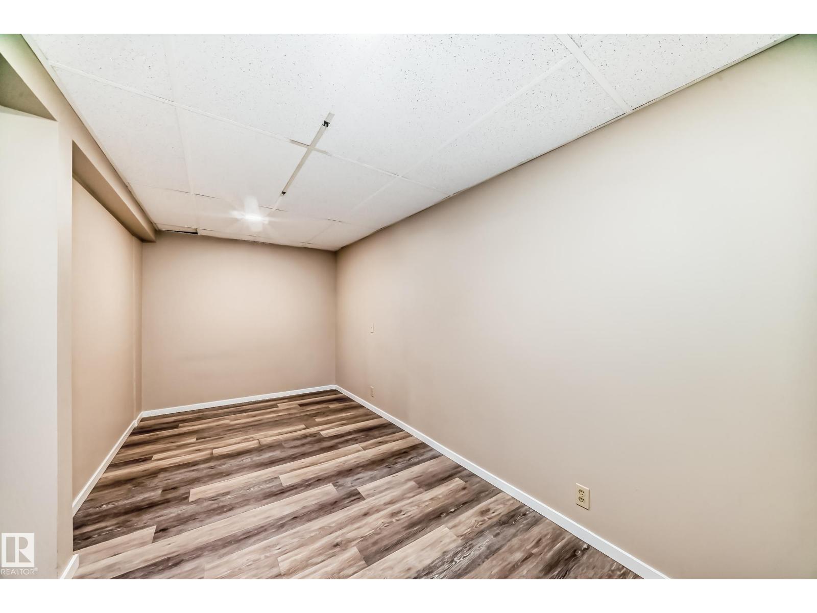 3827 105 St Nw, Edmonton, Alberta  T5K 0Z5 - Photo 40 - E4462473