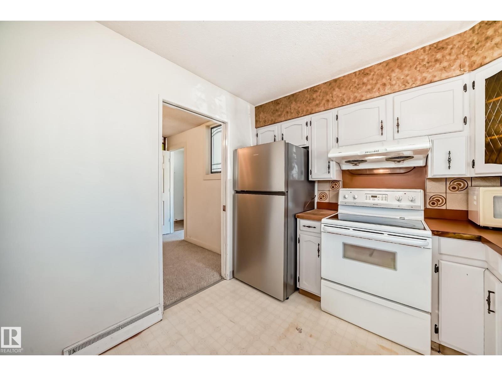 3827 105 St Nw, Edmonton, Alberta  T5K 0Z5 - Photo 8 - E4462473