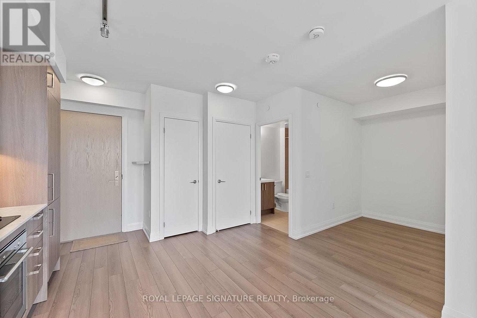 2501 - 77 Mutual Street, Toronto, Ontario  M5B 2A9 - Photo 15 - C12461350