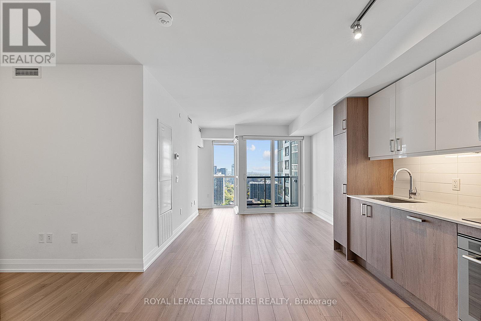 2501 - 77 Mutual Street, Toronto, Ontario  M5B 2A9 - Photo 10 - C12461350
