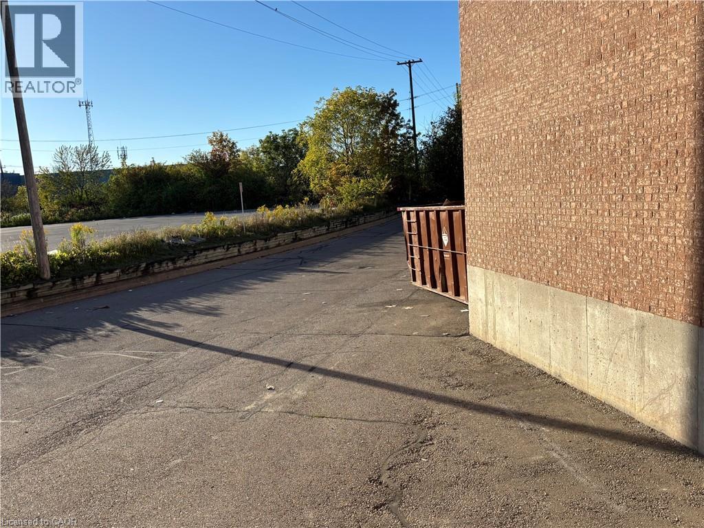 3375 North Service Road Unit# D 4-5, Burlington, Ontario  L7N 3G2 - Photo 5 - 40724575