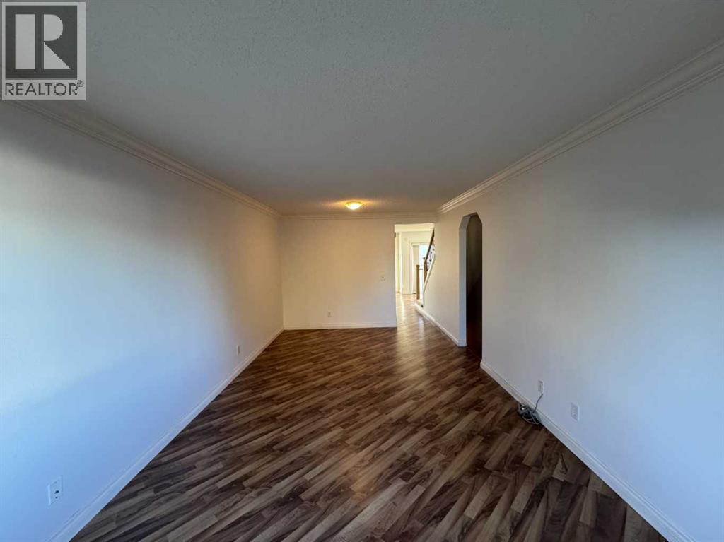 143 Cedarwood Lane Sw, Calgary, Alberta  T2W 6J3 - Photo 3 - A2245791