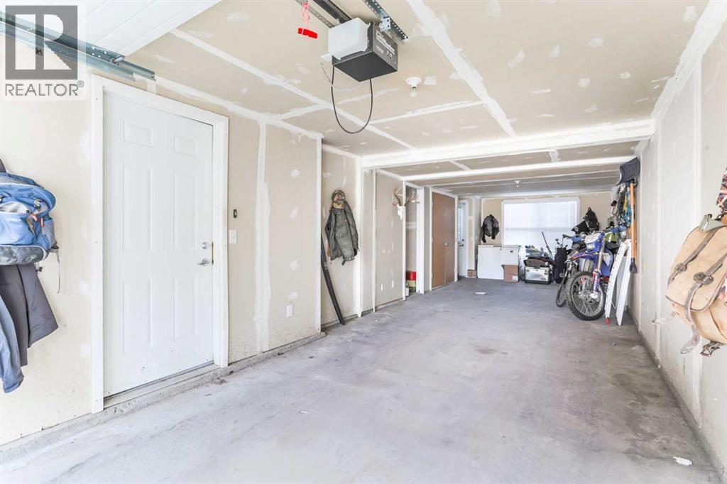 143 Cedarwood Lane Sw, Calgary, Alberta  T2W 6J3 - Photo 13 - A2245791