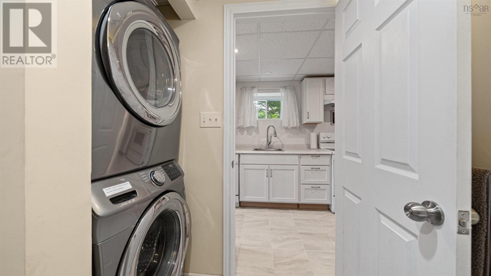 2571 St. Margaret's Bay Road, Timberlea, Nova Scotia  B3T 1H2 - Photo 34 - 202522901