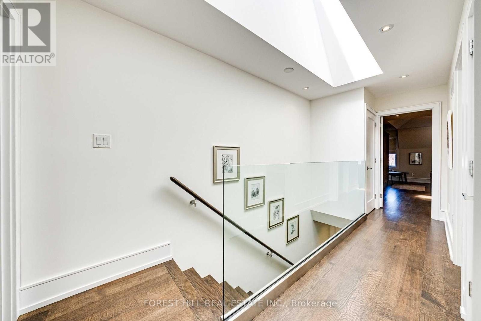 15a Roslin Avenue, Toronto, Ontario  M4N 1Y8 - Photo 31 - C12467560