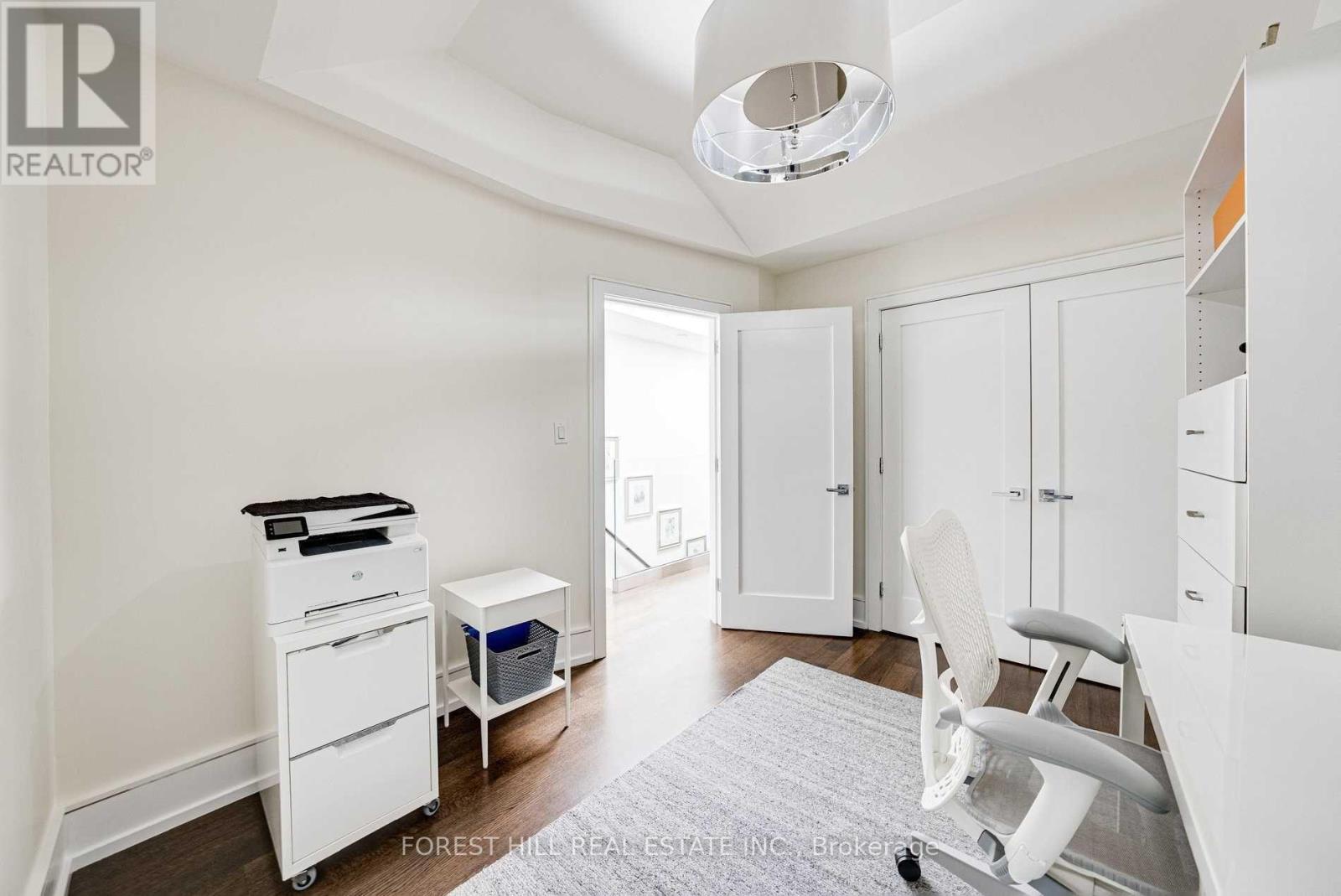 15a Roslin Avenue, Toronto, Ontario  M4N 1Y8 - Photo 27 - C12467560