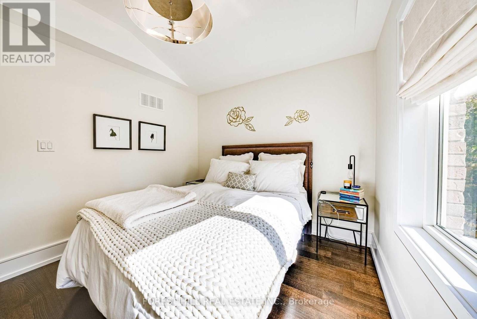 15a Roslin Avenue, Toronto, Ontario  M4N 1Y8 - Photo 29 - C12467560