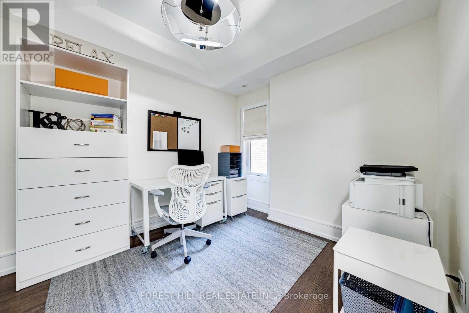 15a Roslin Avenue, Toronto, Ontario  M4N 1Y8 - Photo 28 - C12467560