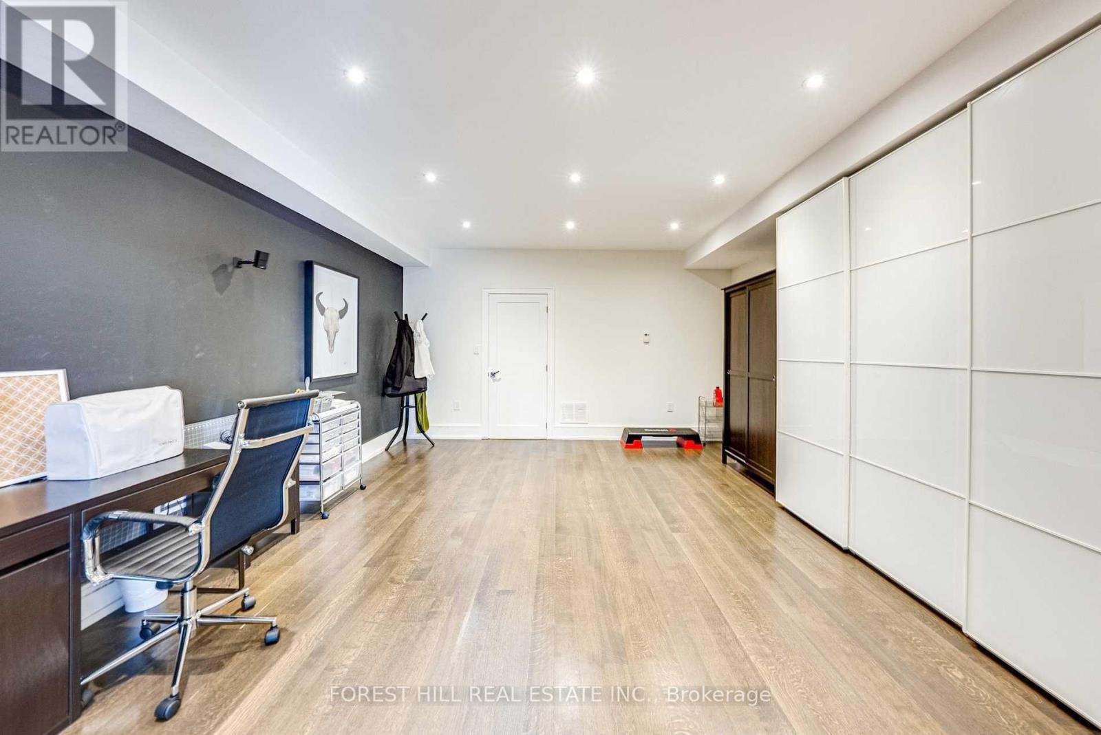 15a Roslin Avenue, Toronto, Ontario  M4N 1Y8 - Photo 36 - C12467560