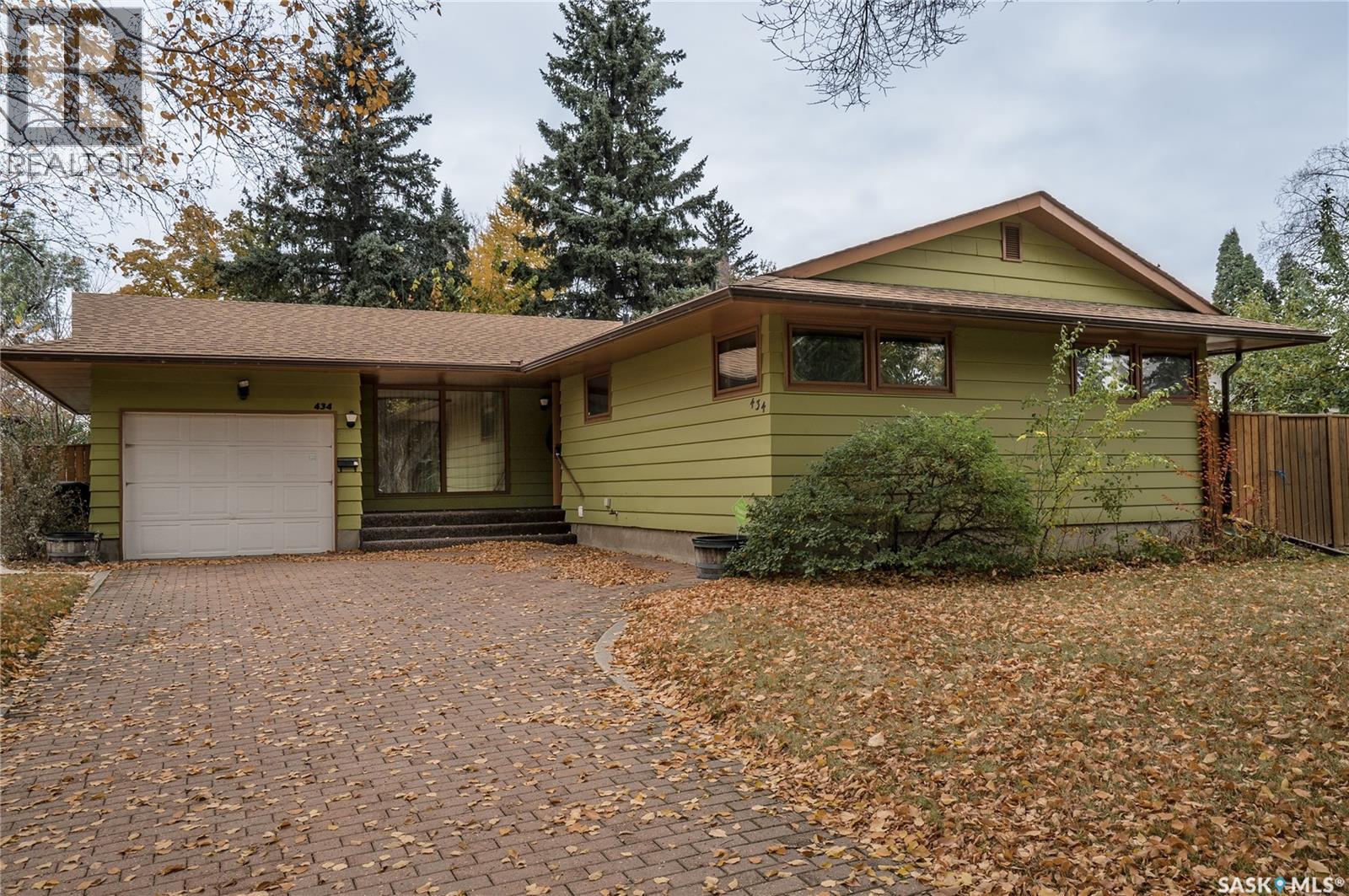 434 Birch Crescent, Saskatoon, Saskatchewan  S7N 2K1 - Photo 2 - SK021098