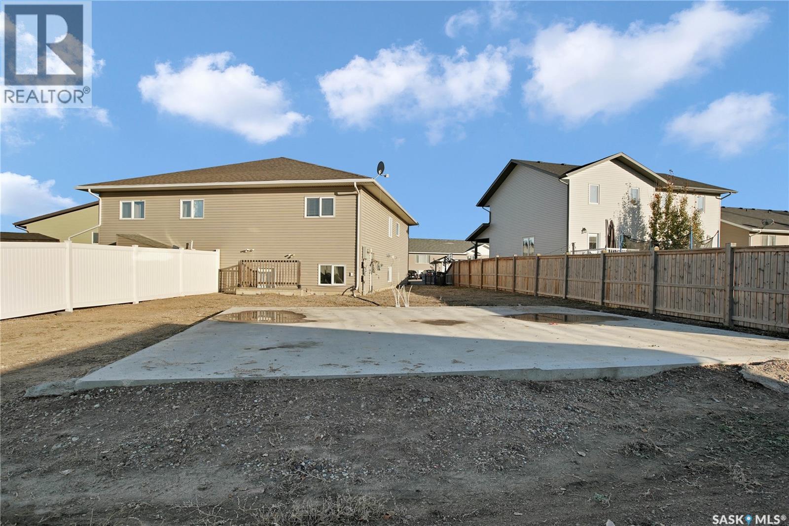 116 Guenther Crescent, Warman, Saskatchewan  S0K 4S1 - Photo 30 - SK021091