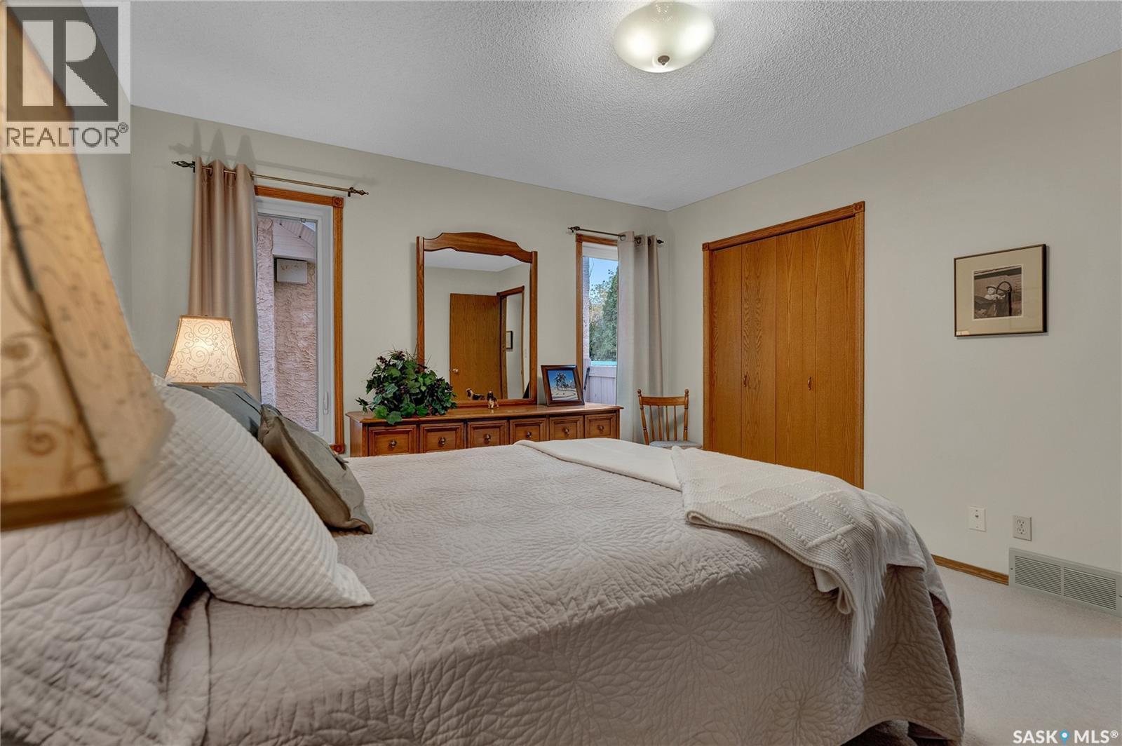 3207 Phaneuf Crescent E, Regina, Saskatchewan  S4V 1V2 - Photo 16 - SK021076