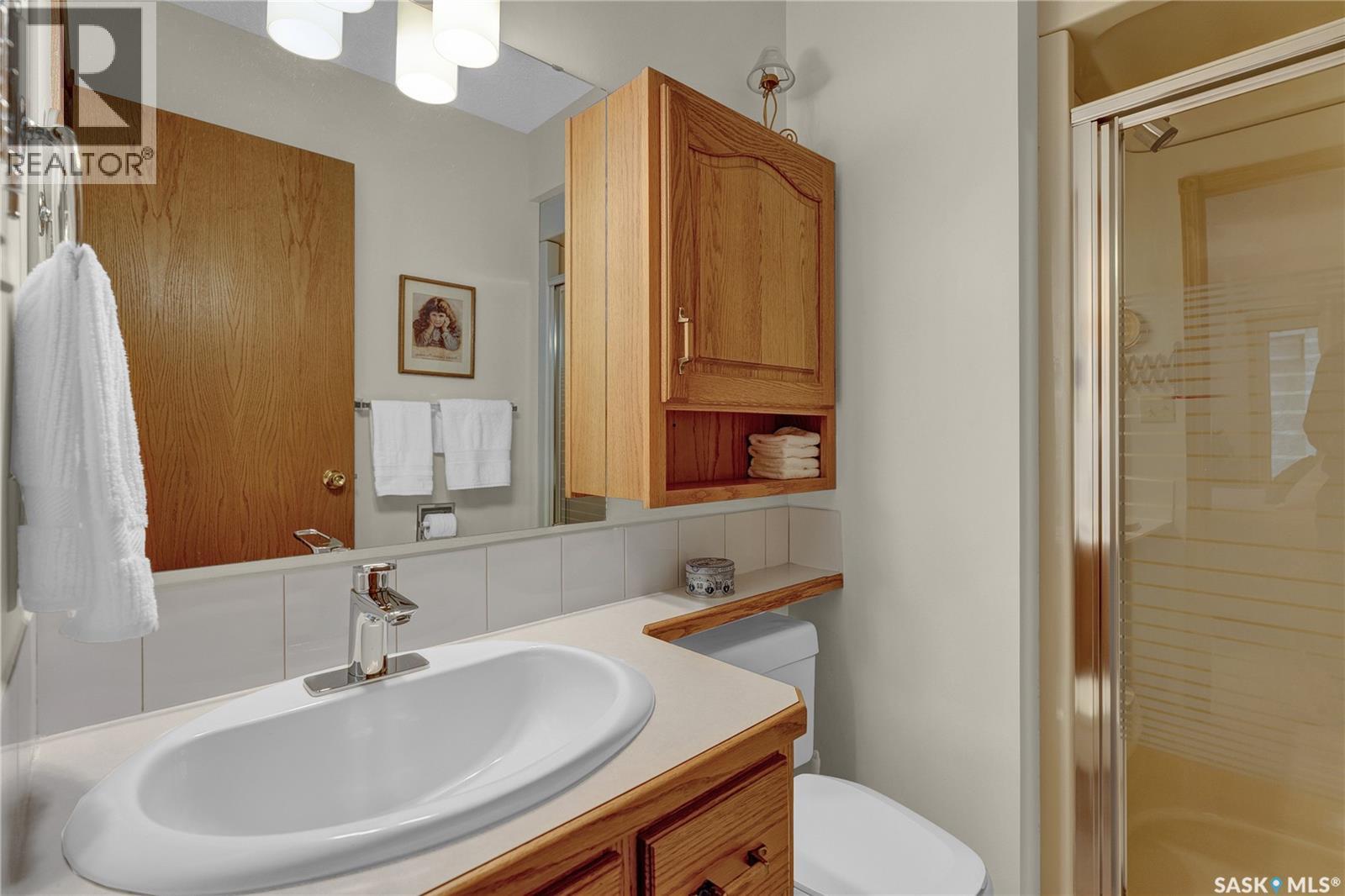 3207 Phaneuf Crescent E, Regina, Saskatchewan  S4V 1V2 - Photo 18 - SK021076