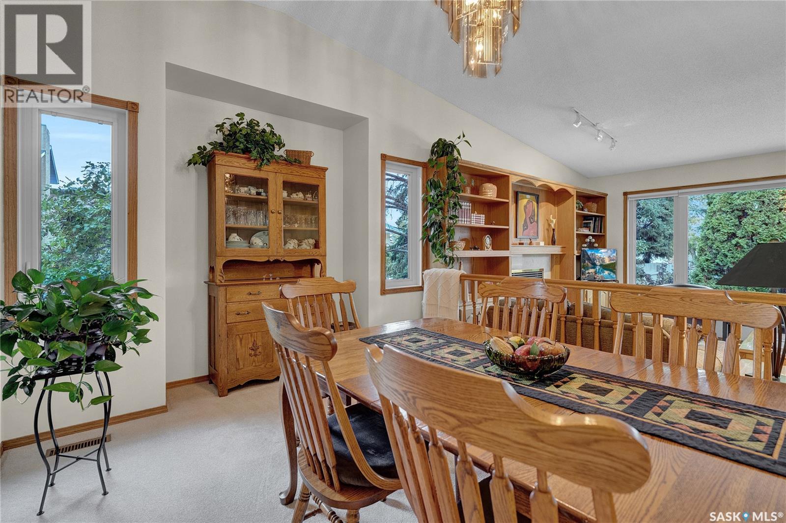 3207 Phaneuf Crescent E, Regina, Saskatchewan  S4V 1V2 - Photo 8 - SK021076