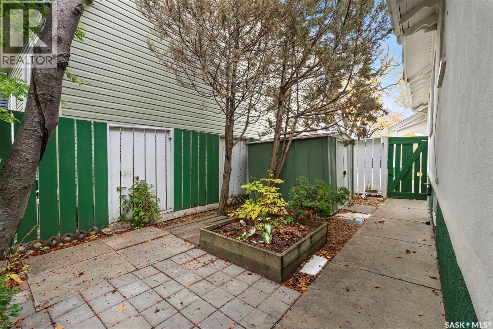 131 6th Street E, Saskatoon, Saskatchewan  S7H 1B4 - Photo 29 - SK021006