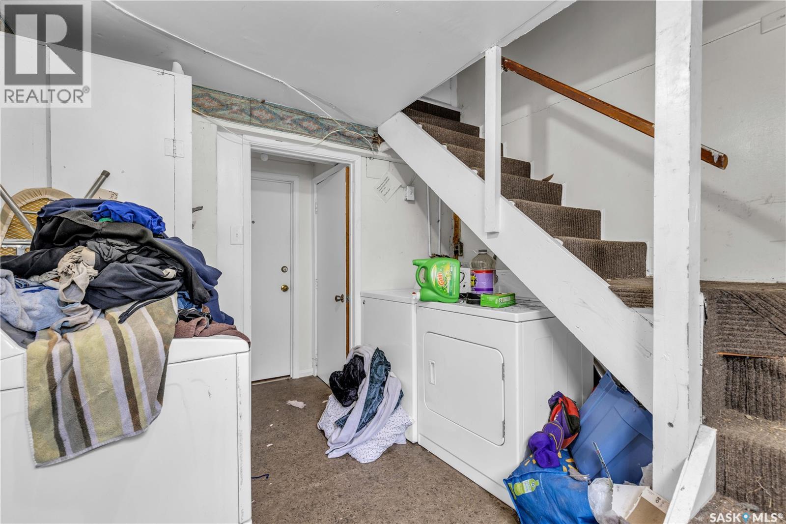 1415 D Avenue N, Saskatoon, Saskatchewan  S7L 1P5 - Photo 13 - SK020981