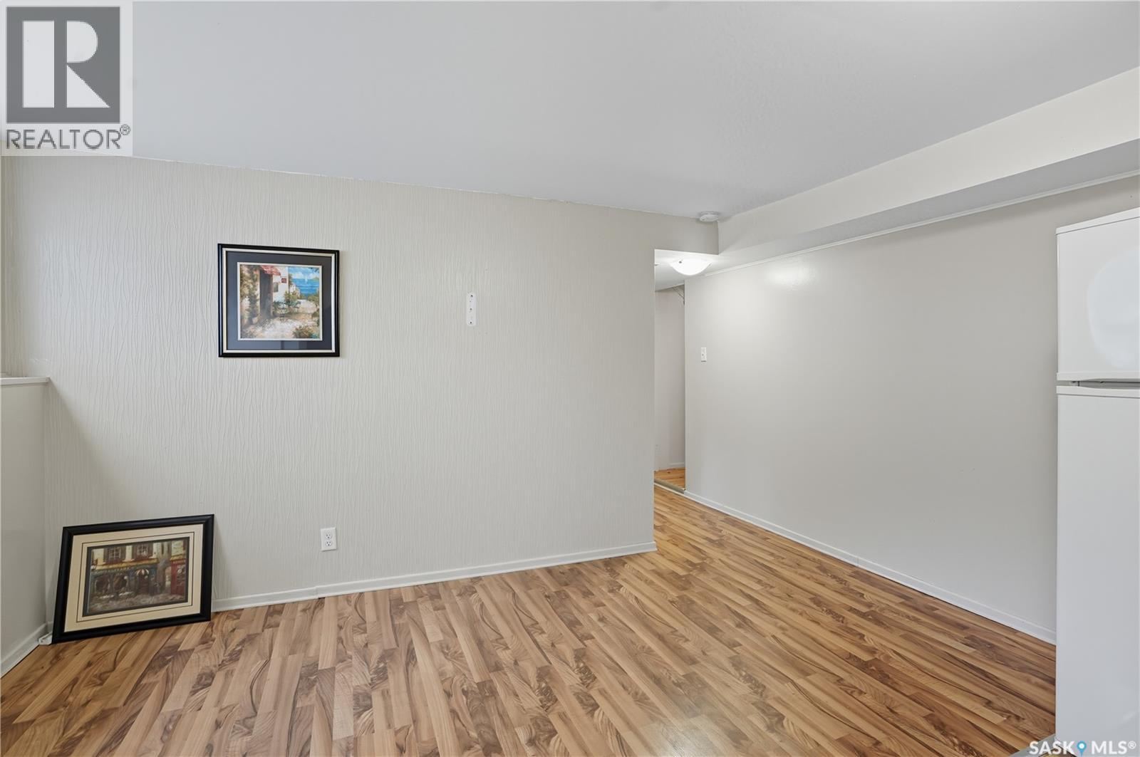 1415 D Avenue N, Saskatoon, Saskatchewan  S7L 1P5 - Photo 6 - SK020981