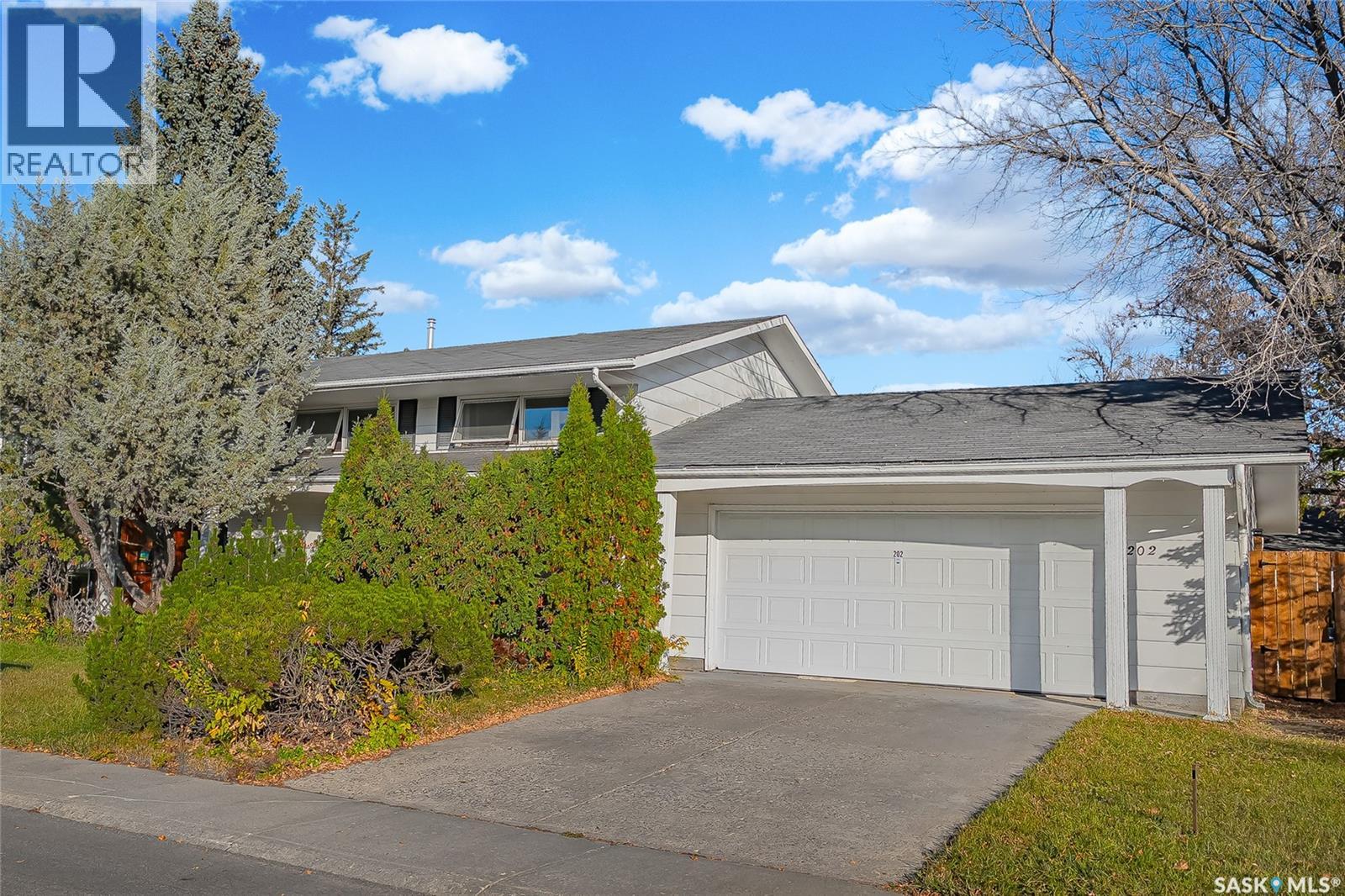 202 Begg Crescent, Saskatoon, Saskatchewan  S7H 4P2 - Photo 2 - SK020903