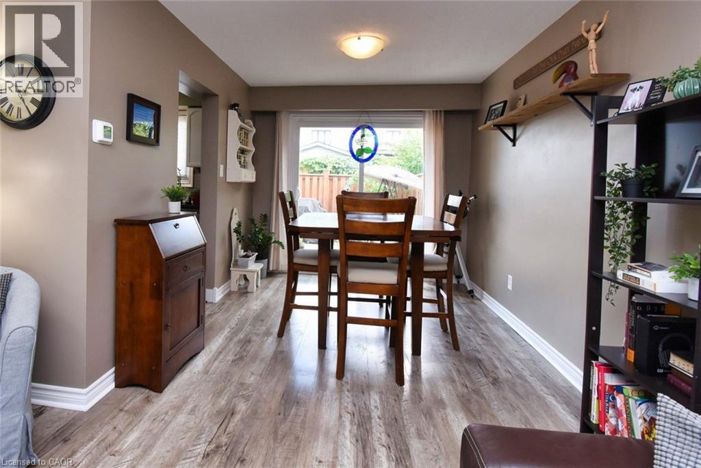 150 Gateshead Crescent Unit# 122, Stoney Creek, Ontario  L8G 4A7 - Photo 4 - 40779997
