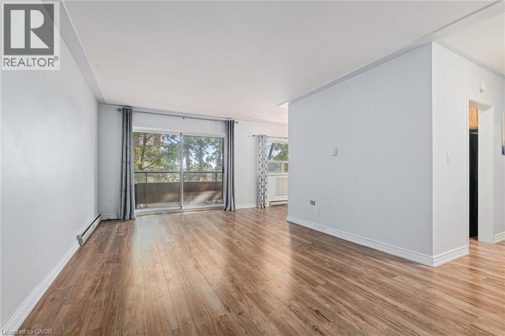 11 Woodman Drive Unit# 203, Hamilton, Ontario  L8K 4E3 - Photo 10 - 40779901