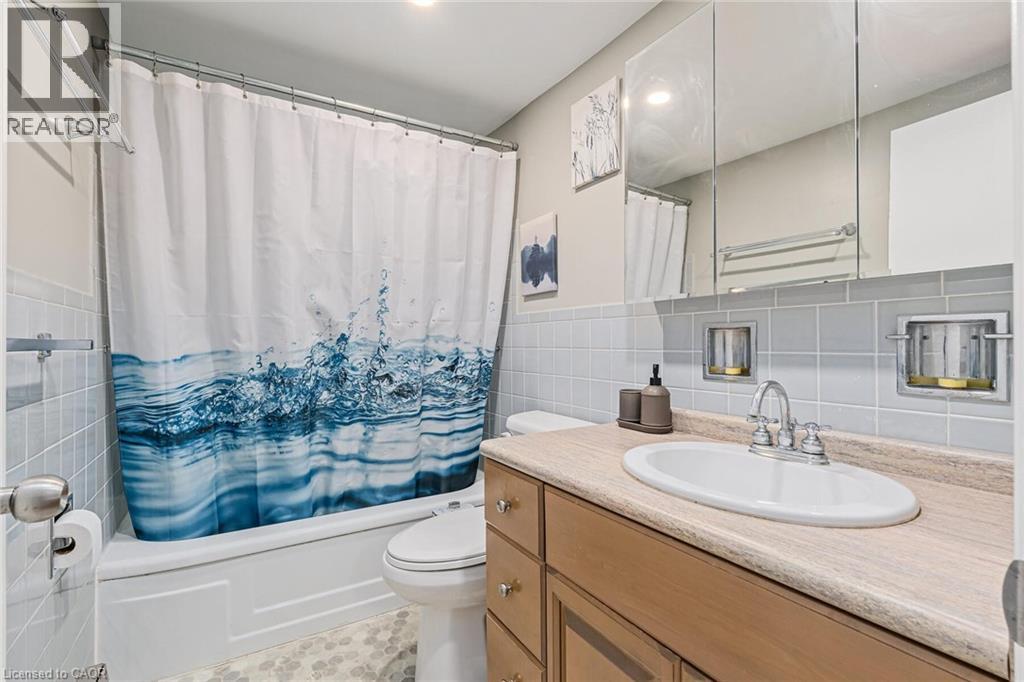 11 Woodman Drive Unit# 203, Hamilton, Ontario  L8K 4E3 - Photo 21 - 40779901