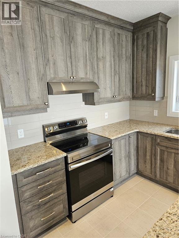 576 Balsam Poplar Street, Waterloo, Ontario  N2V 0H9 - Photo 5 - 40779867