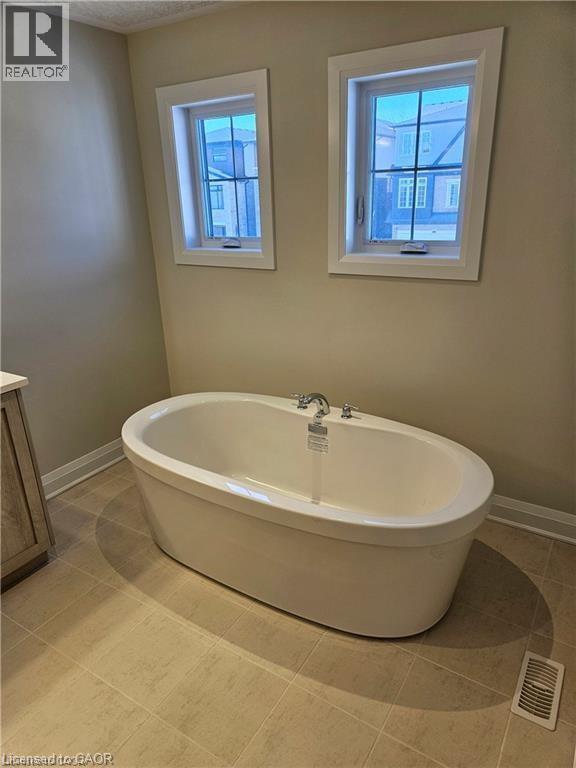 576 Balsam Poplar Street, Waterloo, Ontario  N2V 0H9 - Photo 9 - 40779867