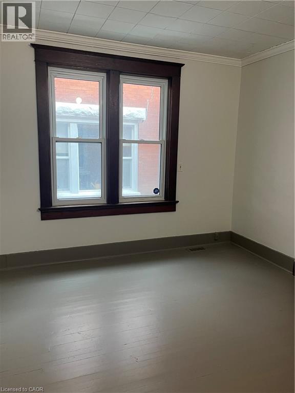 19 Shanley Street Unit# Main Floor, Kitchener, Ontario  N0H 5N7 - Photo 6 - 40779793