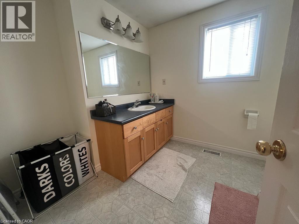 82 Cotton Grass Street, Kitchener, Ontario  N2E 3T6 - Photo 6 - 40778475