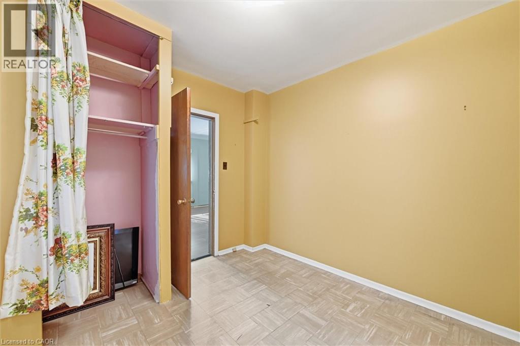 4741 First Avenue, Niagara Falls, Ontario  L2E 4G6 - Photo 16 - 40770932