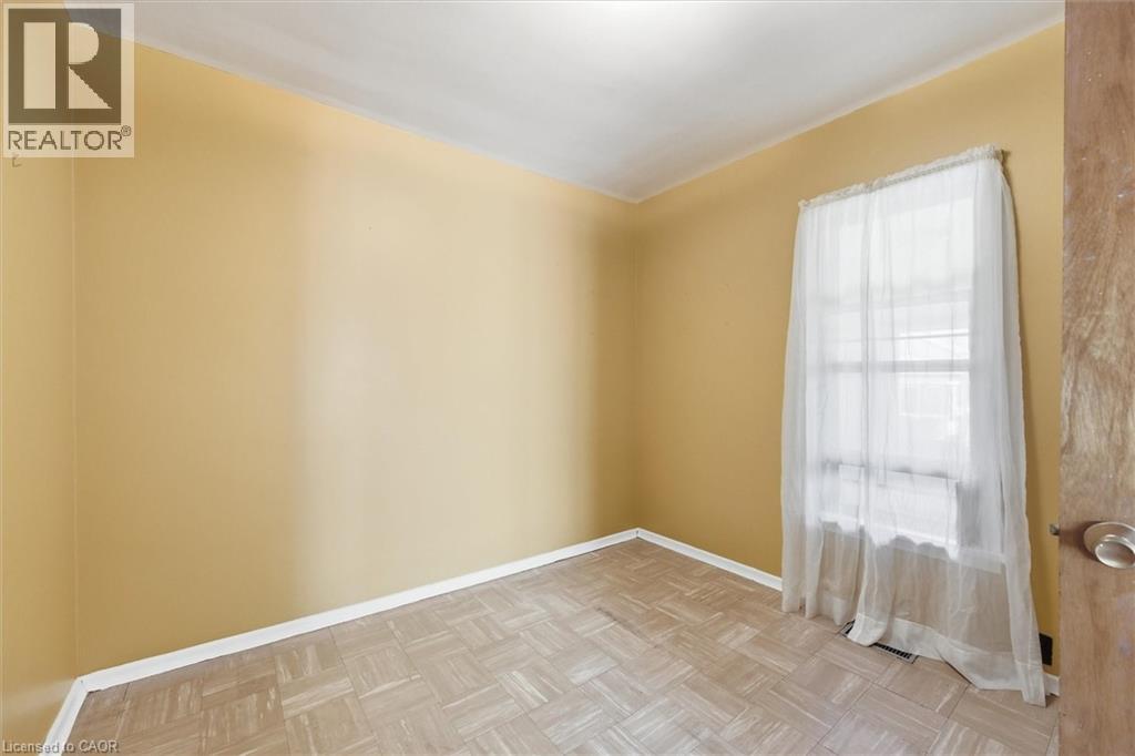 4741 First Avenue, Niagara Falls, Ontario  L2E 4G6 - Photo 17 - 40770932