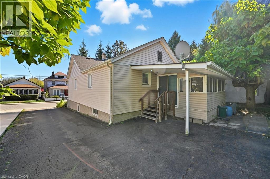 4741 First Avenue, Niagara Falls, Ontario  L2E 4G6 - Photo 27 - 40770932