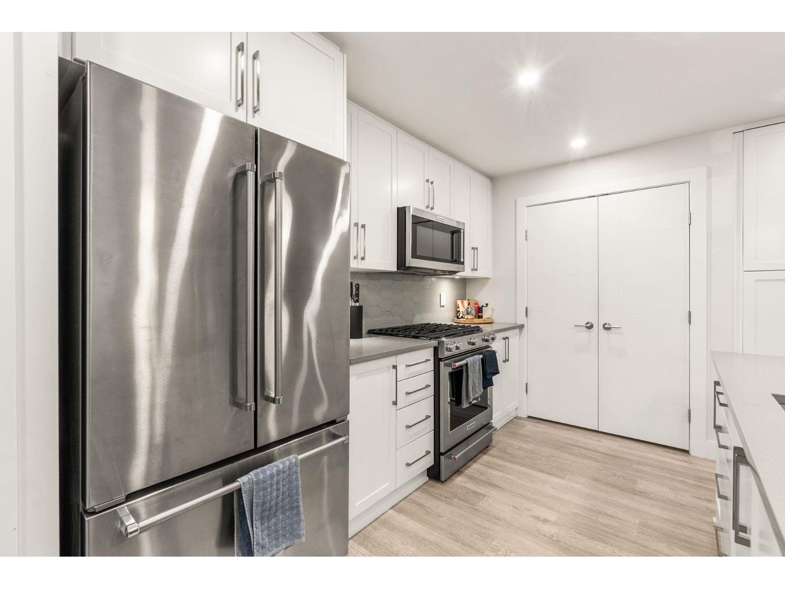 301 2555 Ware Street, Abbotsford, British Columbia  V2S 0J4 - Photo 14 - R3057619