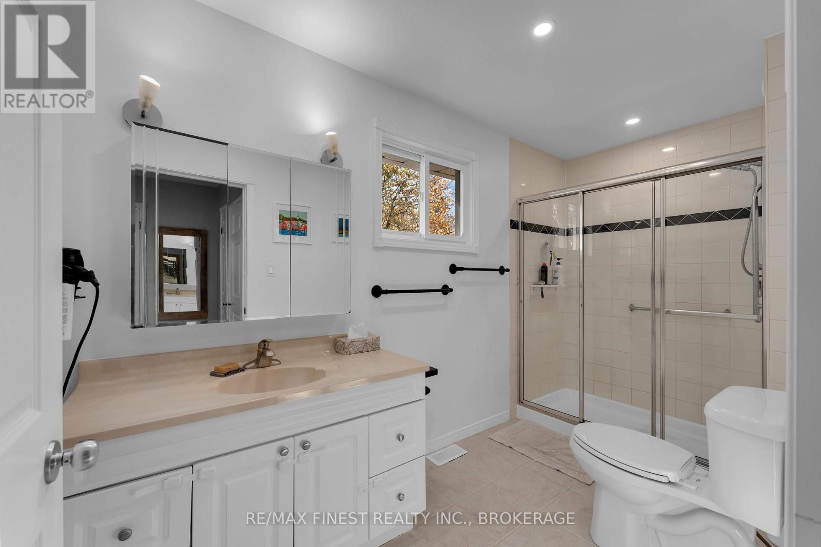 38 Ballahack Road, Stone Mills, Ontario  K0K 3G0 - Photo 20 - X12468204
