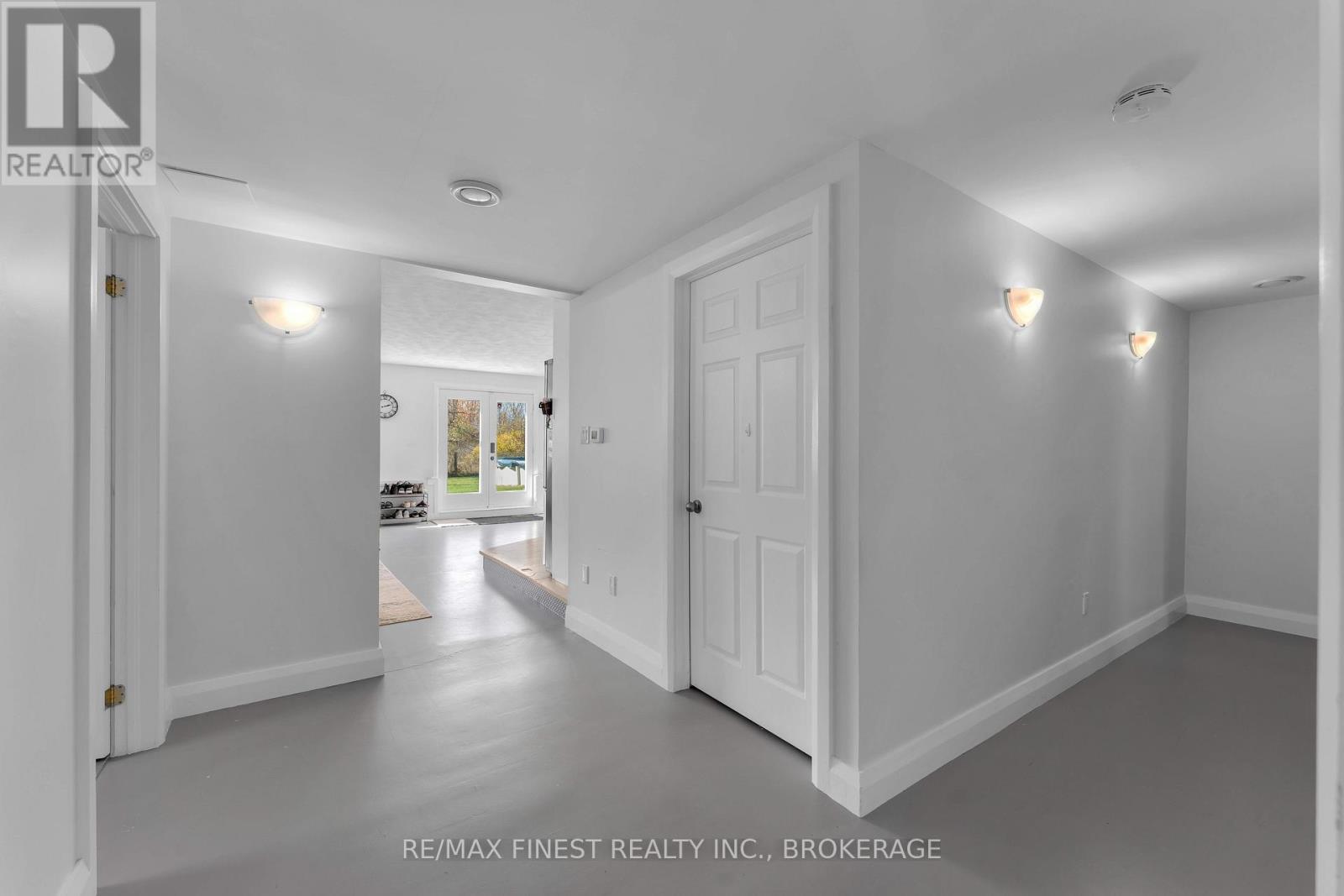 38 Ballahack Road, Stone Mills, Ontario  K0K 3G0 - Photo 32 - X12468204