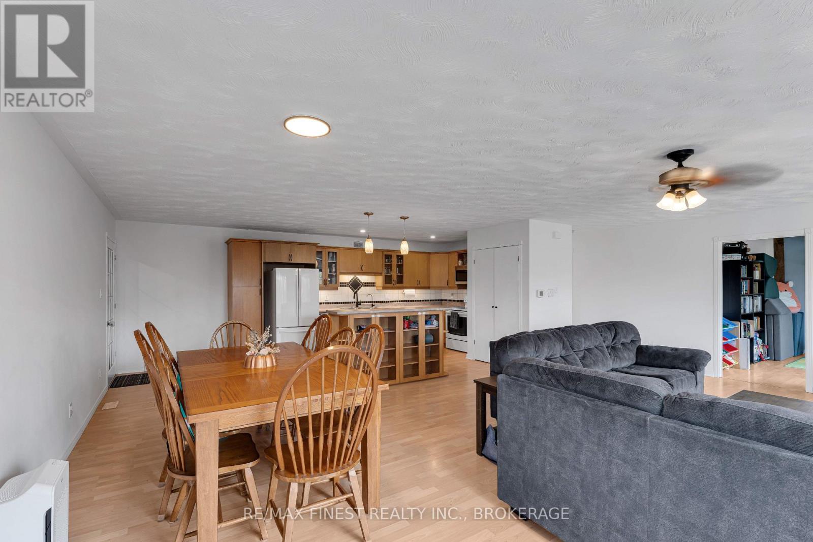 38 Ballahack Road, Stone Mills, Ontario  K0K 3G0 - Photo 9 - X12468204
