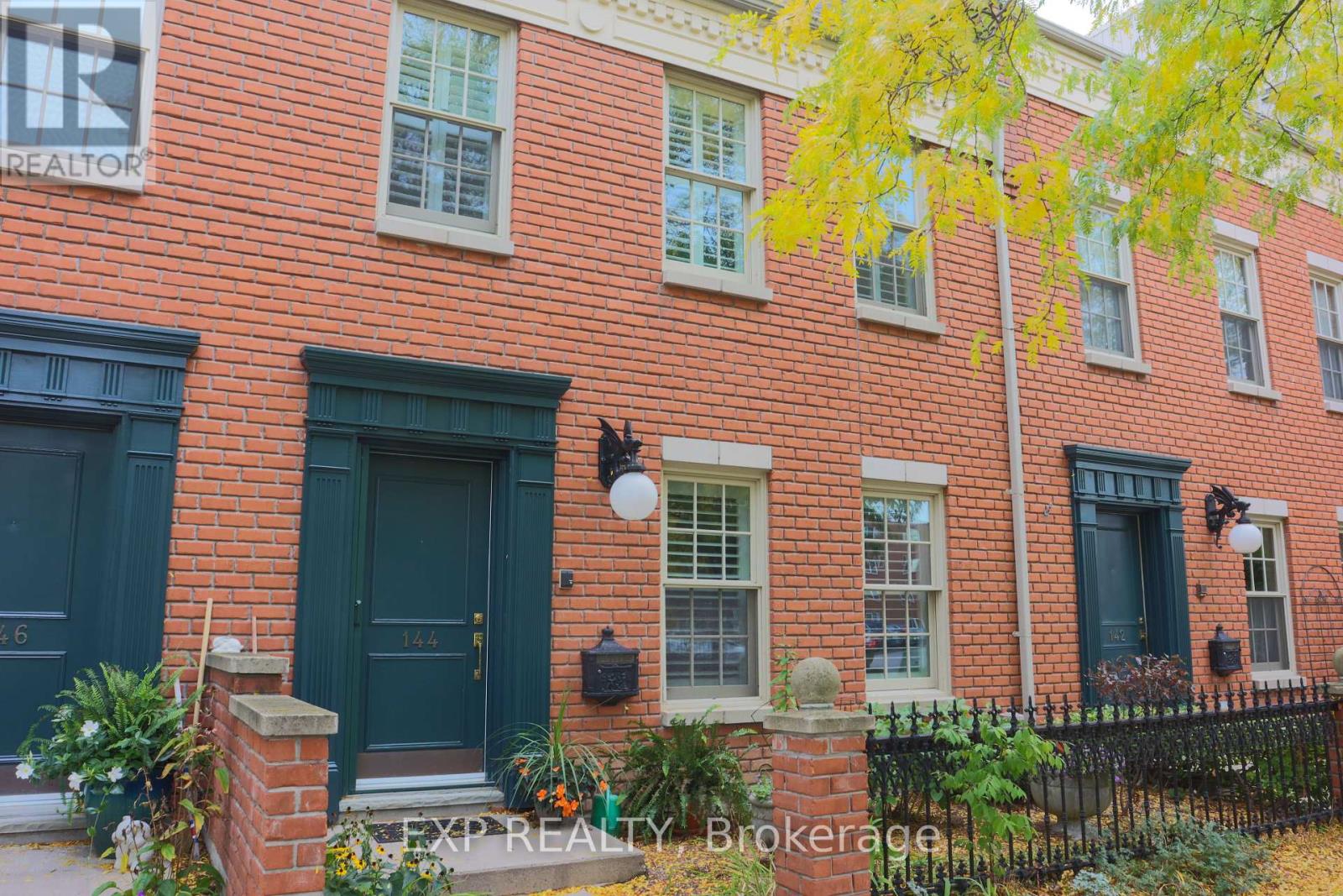 144 Hibernia Street, Cobourg, Ontario  K9A 3J8 - Photo 2 - X12468198
