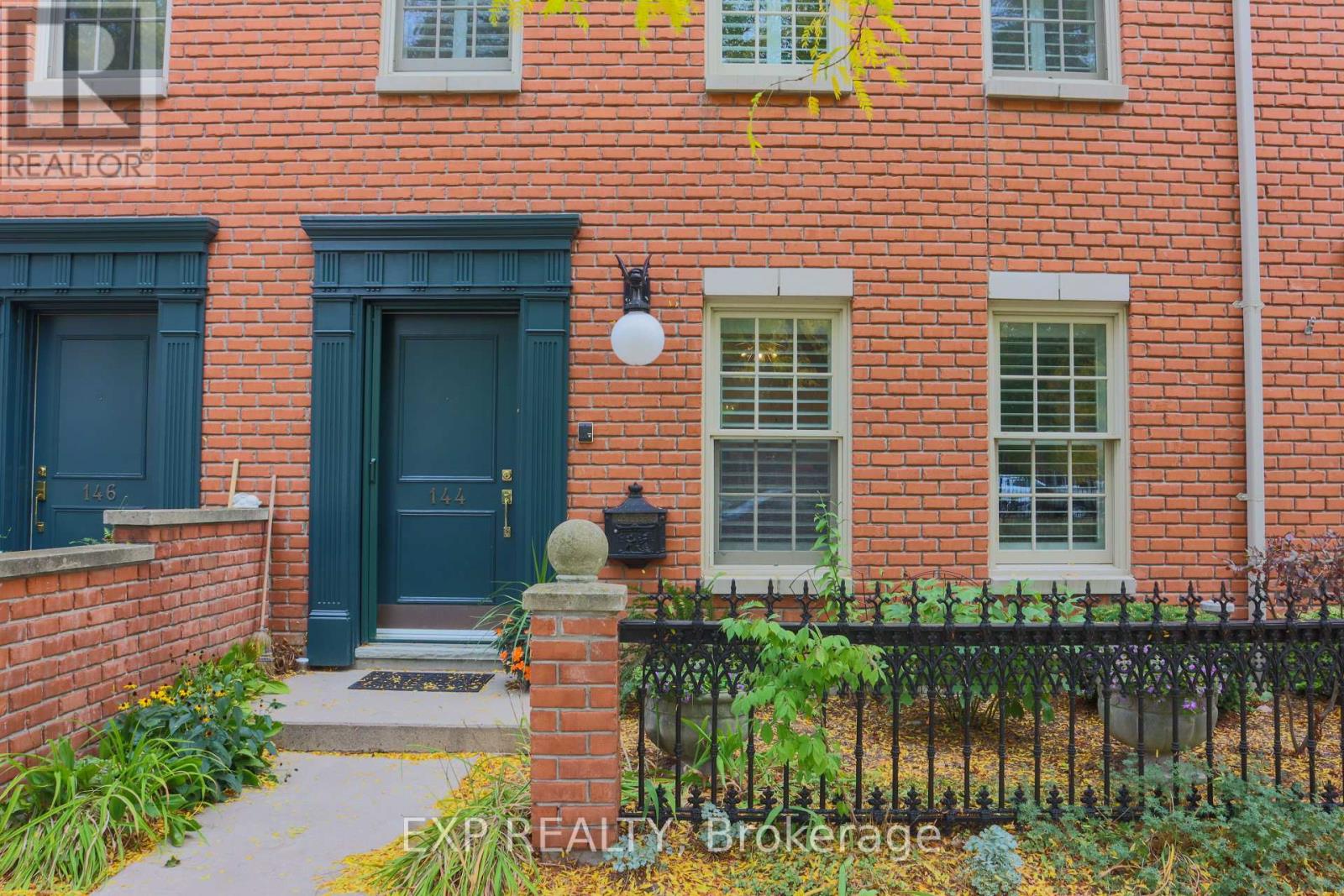 144 Hibernia Street, Cobourg, Ontario  K9A 3J8 - Photo 3 - X12468198
