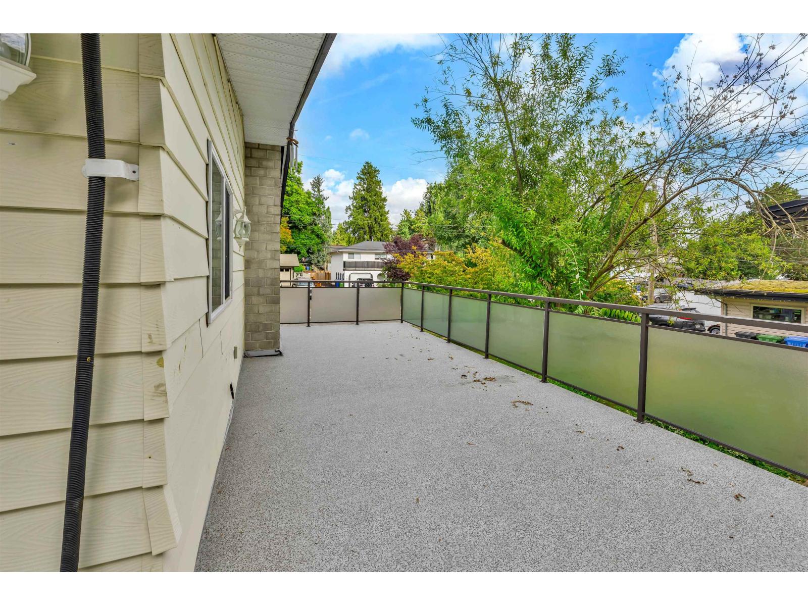2177 Guilford Drive, Abbotsford, British Columbia  V2S 4Z3 - Photo 4 - R3058962