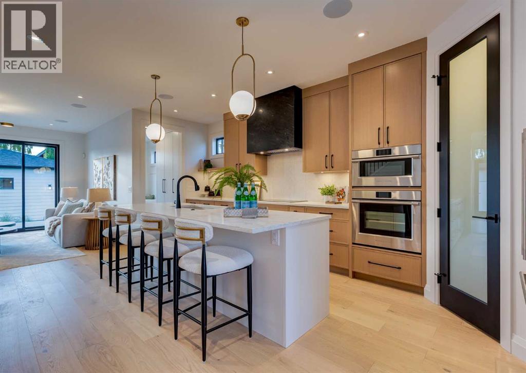 2231 35 Street Sw, Calgary, Alberta  T3E 2X7 - Photo 8 - A2264014