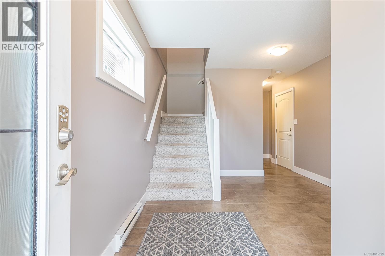 561 Marisa St, Nanaimo, British Columbia  V9R 0H5 - Photo 4 - 1015629
