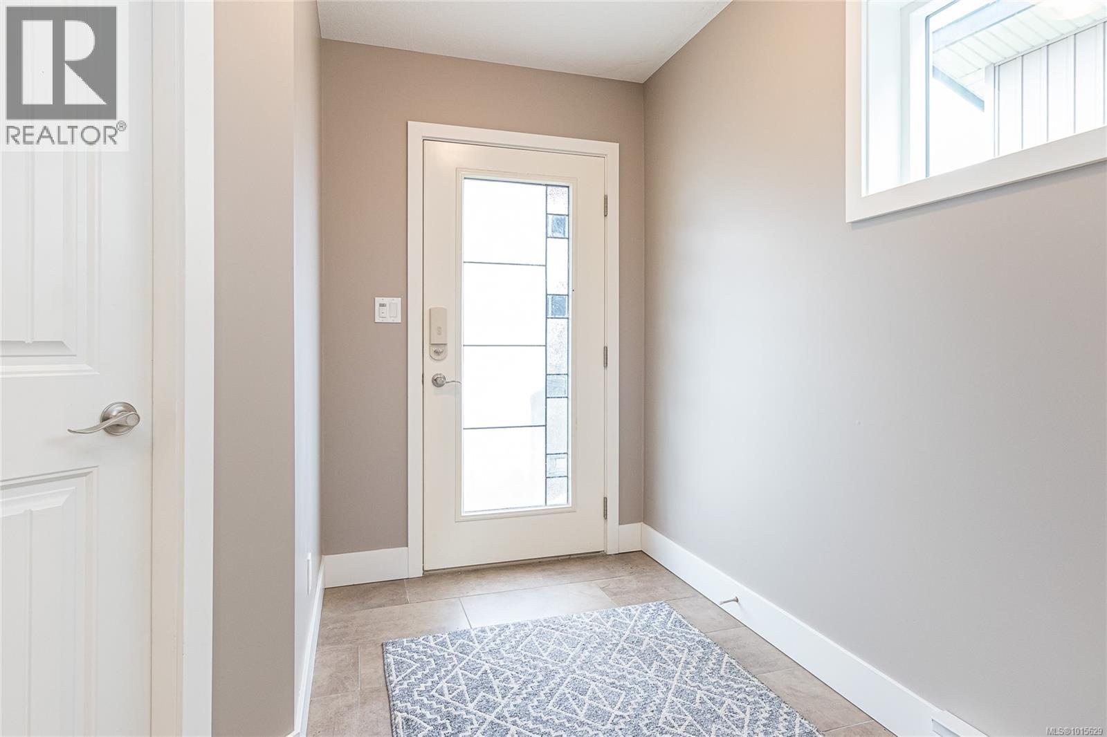 561 Marisa St, Nanaimo, British Columbia  V9R 0H5 - Photo 5 - 1015629