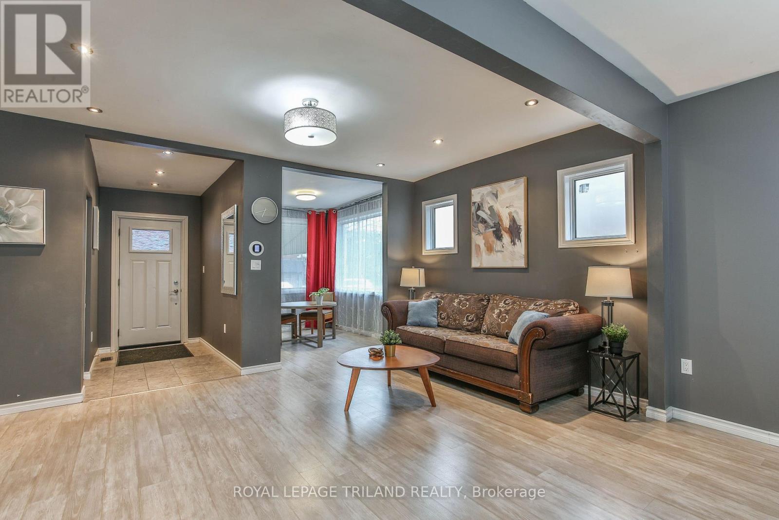 812 Adelaide Street N, London East, Ontario  N5Y 2L9 - Photo 7 - X12468290