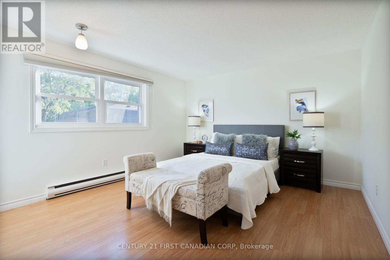 176 Gardenwood Drive, London South, Ontario  N6J 3Z9 - Photo 11 - X12468305