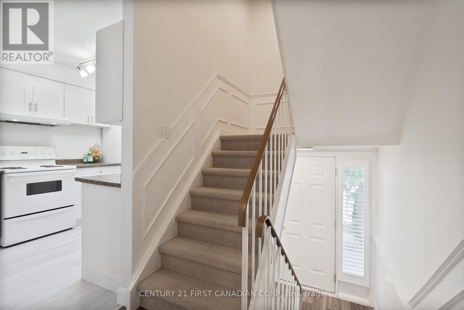 176 Gardenwood Drive, London South, Ontario  N6J 3Z9 - Photo 15 - X12468305
