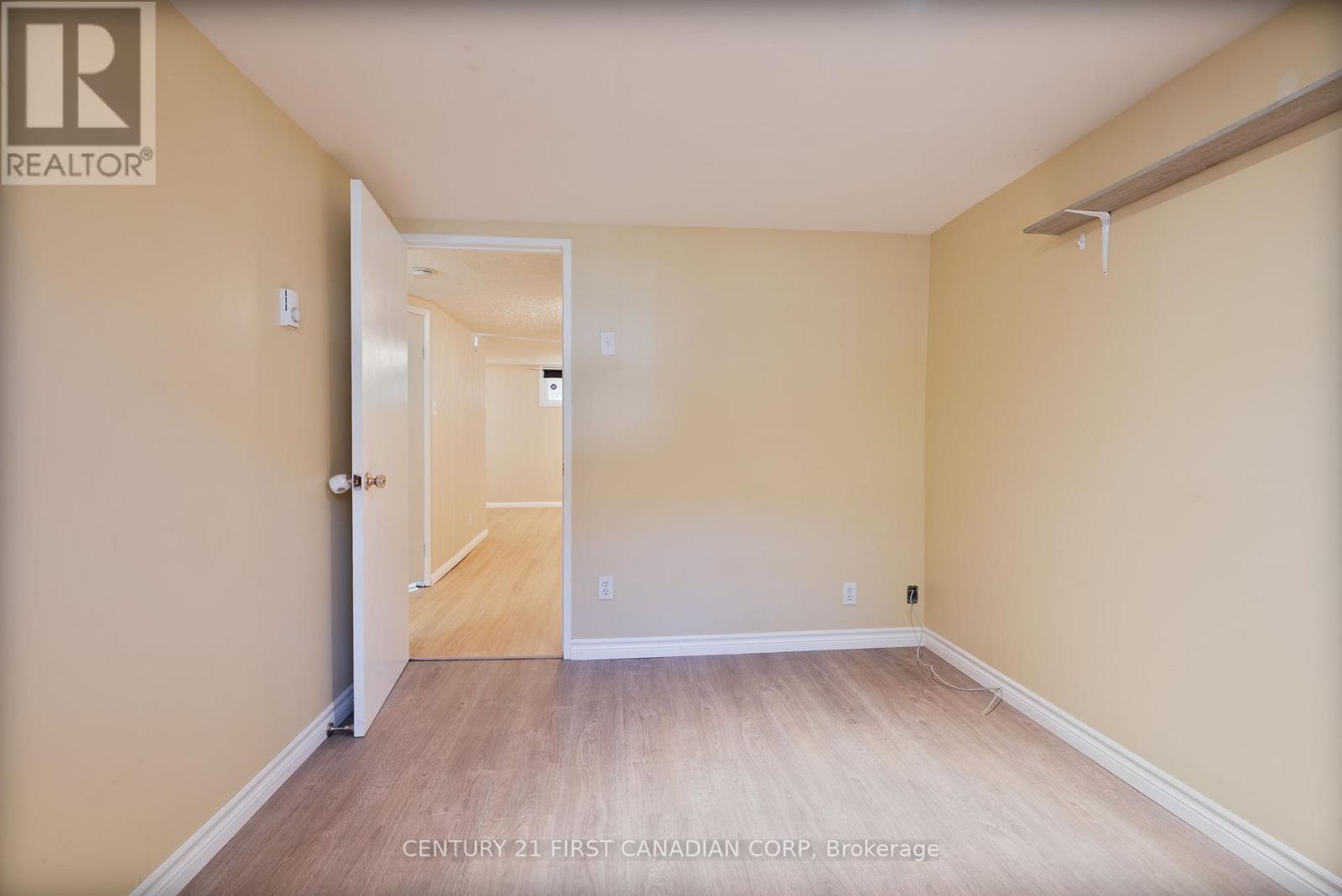 176 Gardenwood Drive, London South, Ontario  N6J 3Z9 - Photo 17 - X12468305