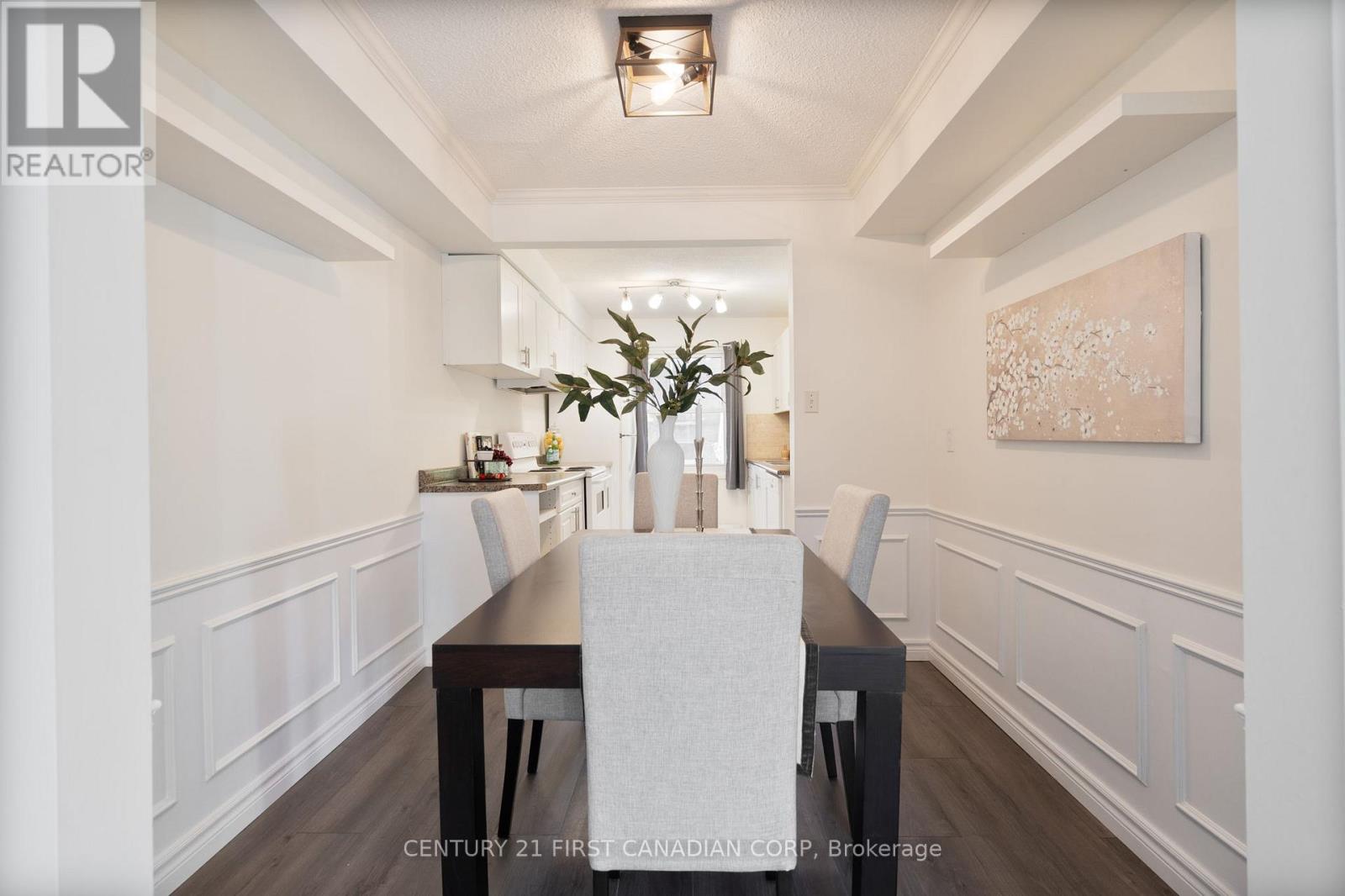 176 Gardenwood Drive, London South, Ontario  N6J 3Z9 - Photo 6 - X12468305