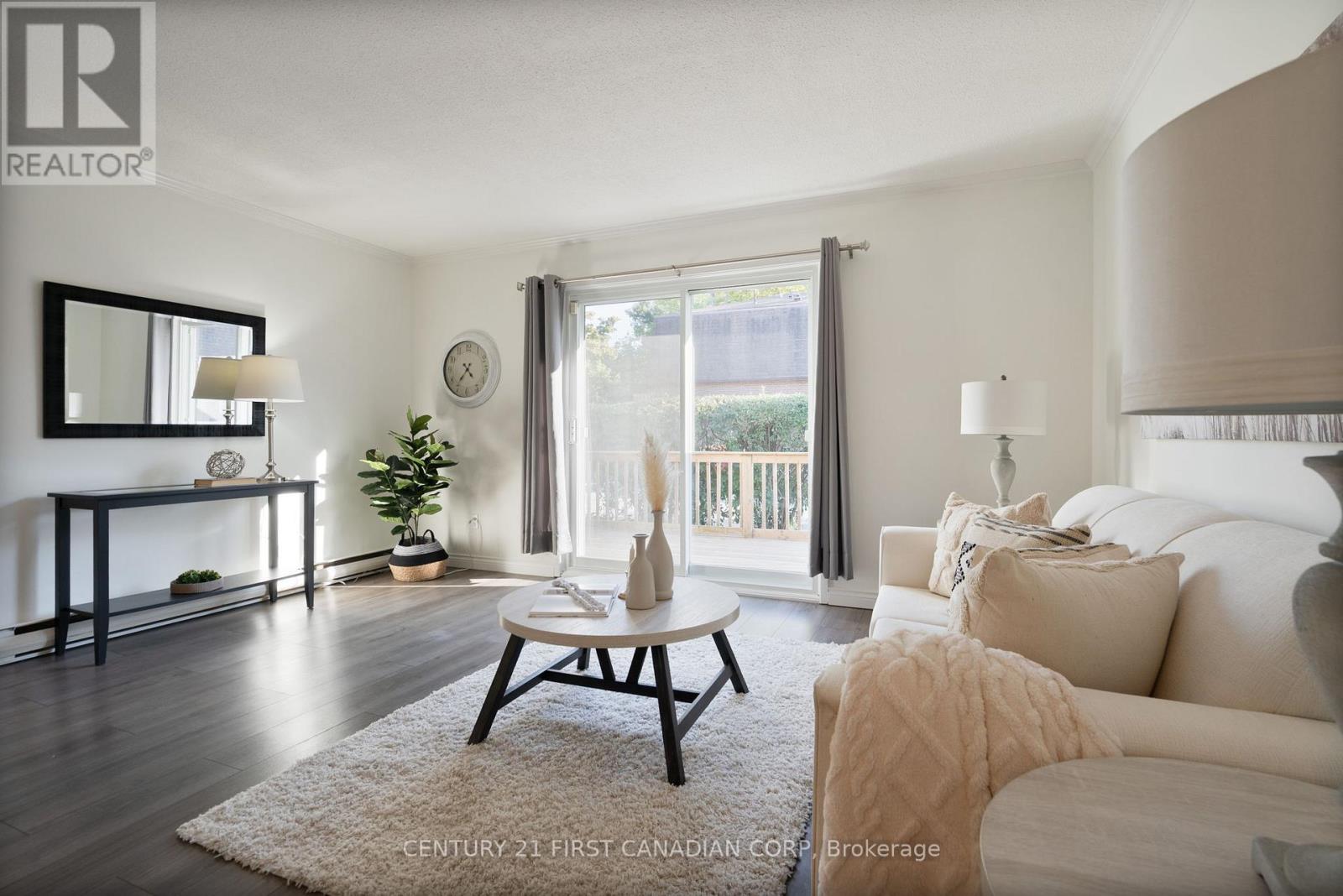 176 Gardenwood Drive, London South, Ontario  N6J 3Z9 - Photo 8 - X12468305